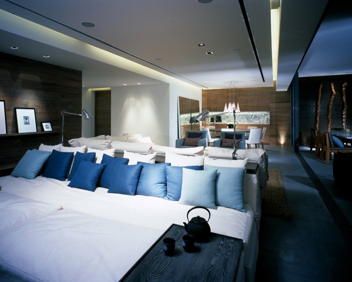 PH Blu, Ezequiel Farca | International Design Awards Winners